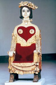 Sacramento, la mujer asiento (frente)